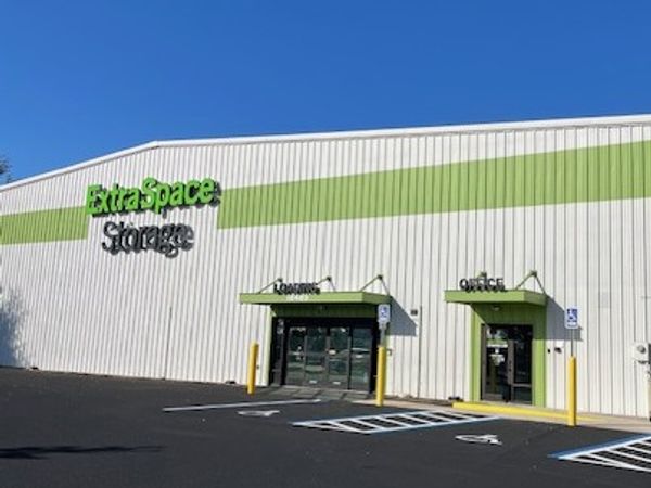 Extra Space Storage facility at 18485 Paulson Dr - Port Charlotte, FL