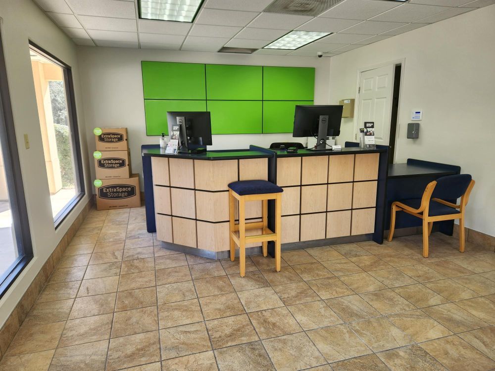 Extra Space Storage  11947 Huebner Rd in San Antonio, TX