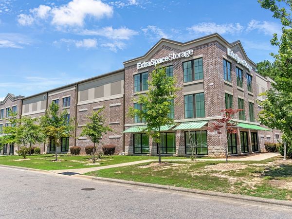 Extra Space Storage facility at 601 Maynard Crossing Ct - Cary, NC