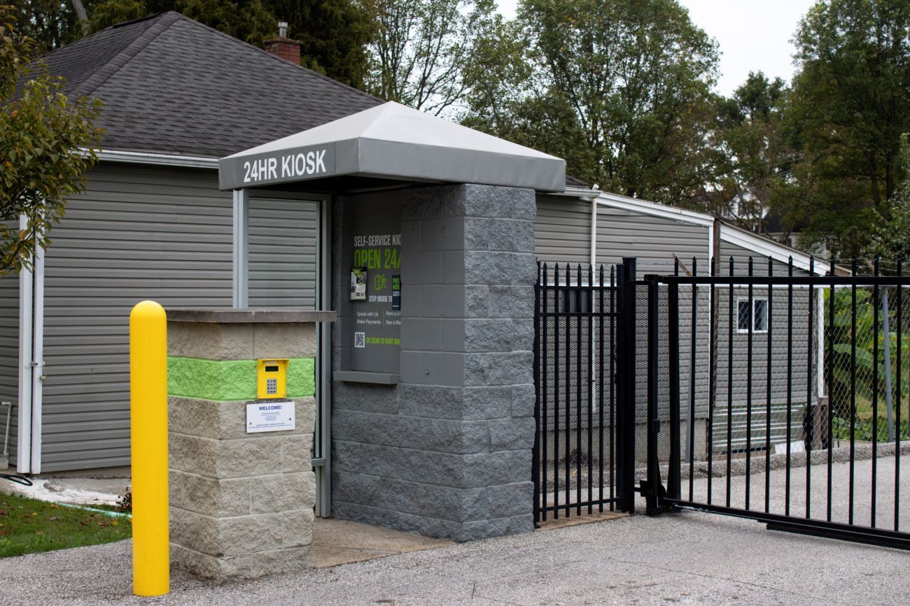 10×20 Garage in Huntingburg, IN 405 E 1st St Huntingburg, Indiana 2