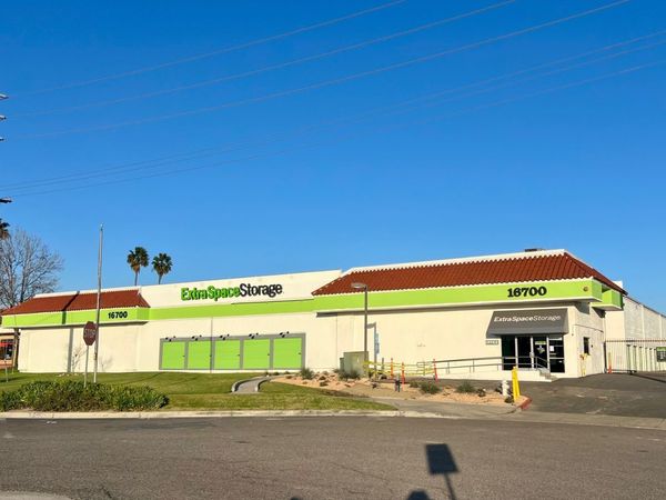 Extra Space Storage facility at 16700 Harbor Blvd - Fountain Valley, CA