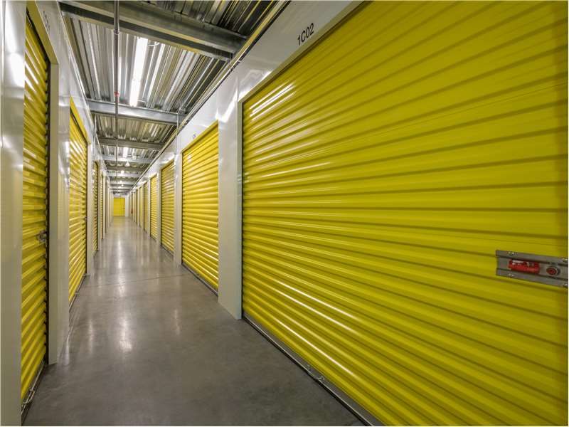 Extra Space Storage  8627 Middlebrook Pike in Knoxville, TN