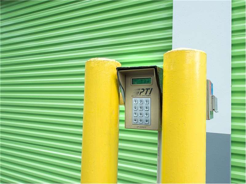 5×5 Self Storage Unit in Alpharetta, GA 2860 Holcomb Bridge Rd Alpharetta, Georgia 2