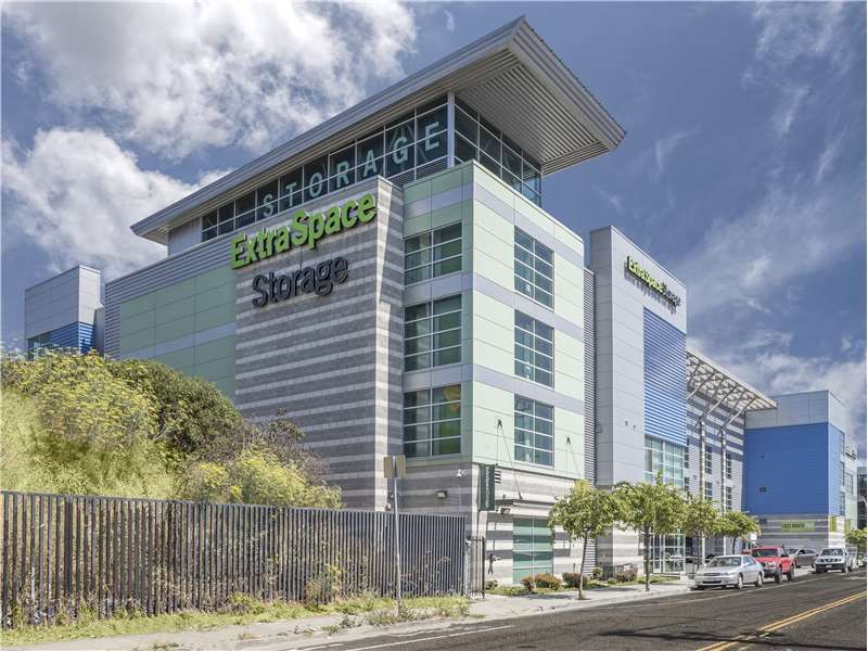 Extra Space Storage  3406 Hollis St in Emeryville, CA
