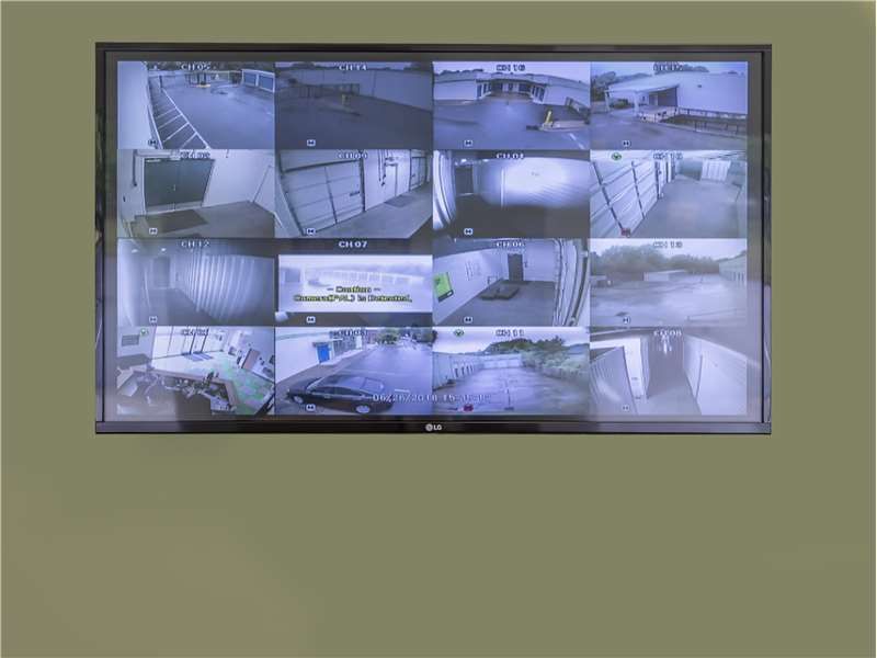 Extra Space Storage  3939 W Market St in Greensboro, NC