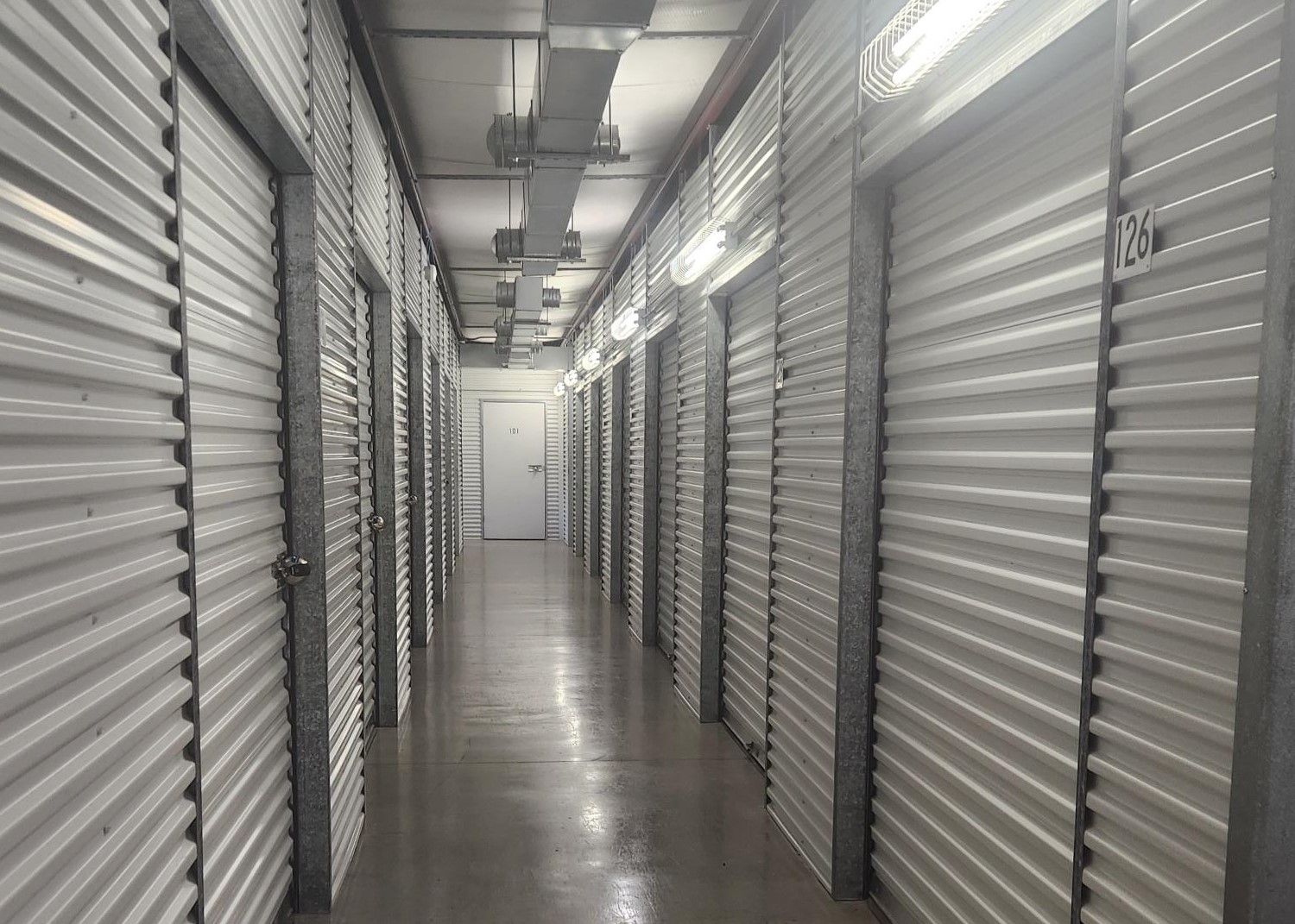 Extra Space Storage  500 Buckingham Rd in Richardson, TX