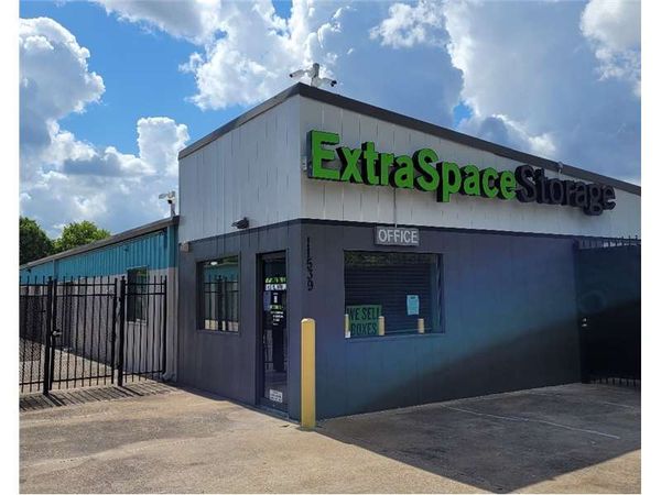 Extra Space Storage facility at 11539 Canemont St - Houston, TX