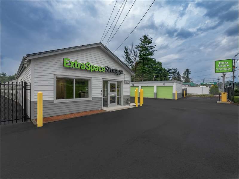 15×5 Self Storage Unit in North Reading, MA 140 Main St North Reading, Massachusetts