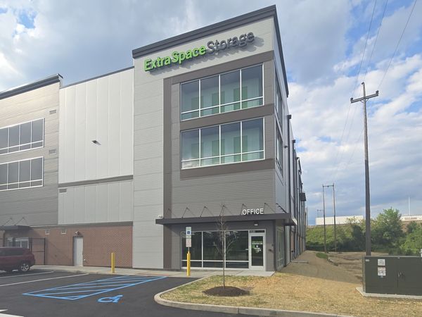Extra Space Storage facility at 6051 Bristol Pike - Bristol, PA