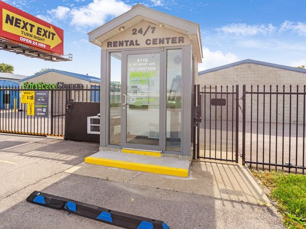 Extra Space Storage facility at 6110 S Belmont Ave - Indianapolis, IN
