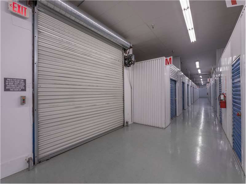 Extra Space Storage  5010 E 21st St N in Wichita, KS