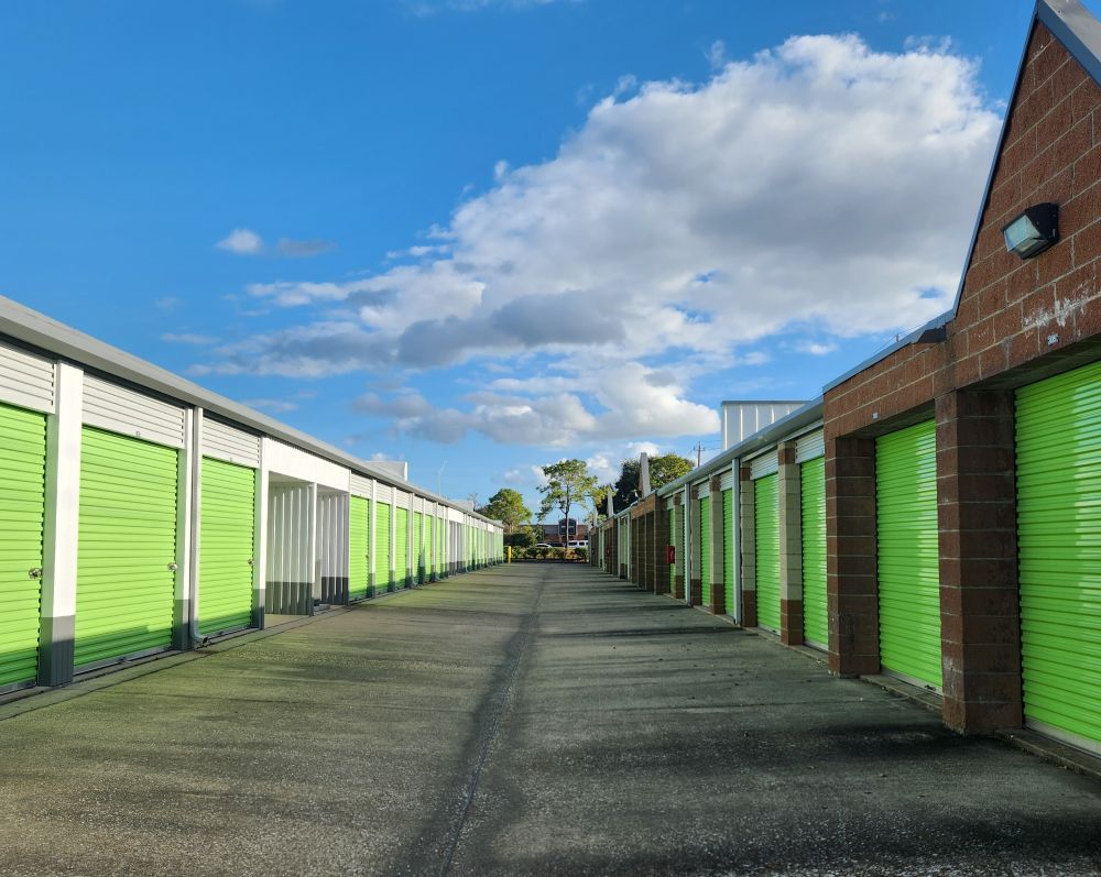 Extra Space Storage  14102 Bay Pointe Ct in Webster, TX