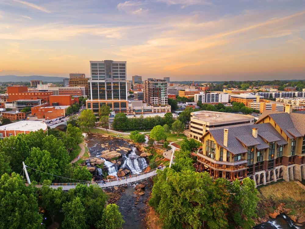 Article image for: How Much Does Hiring a Moving Company Cost in Greenville?
