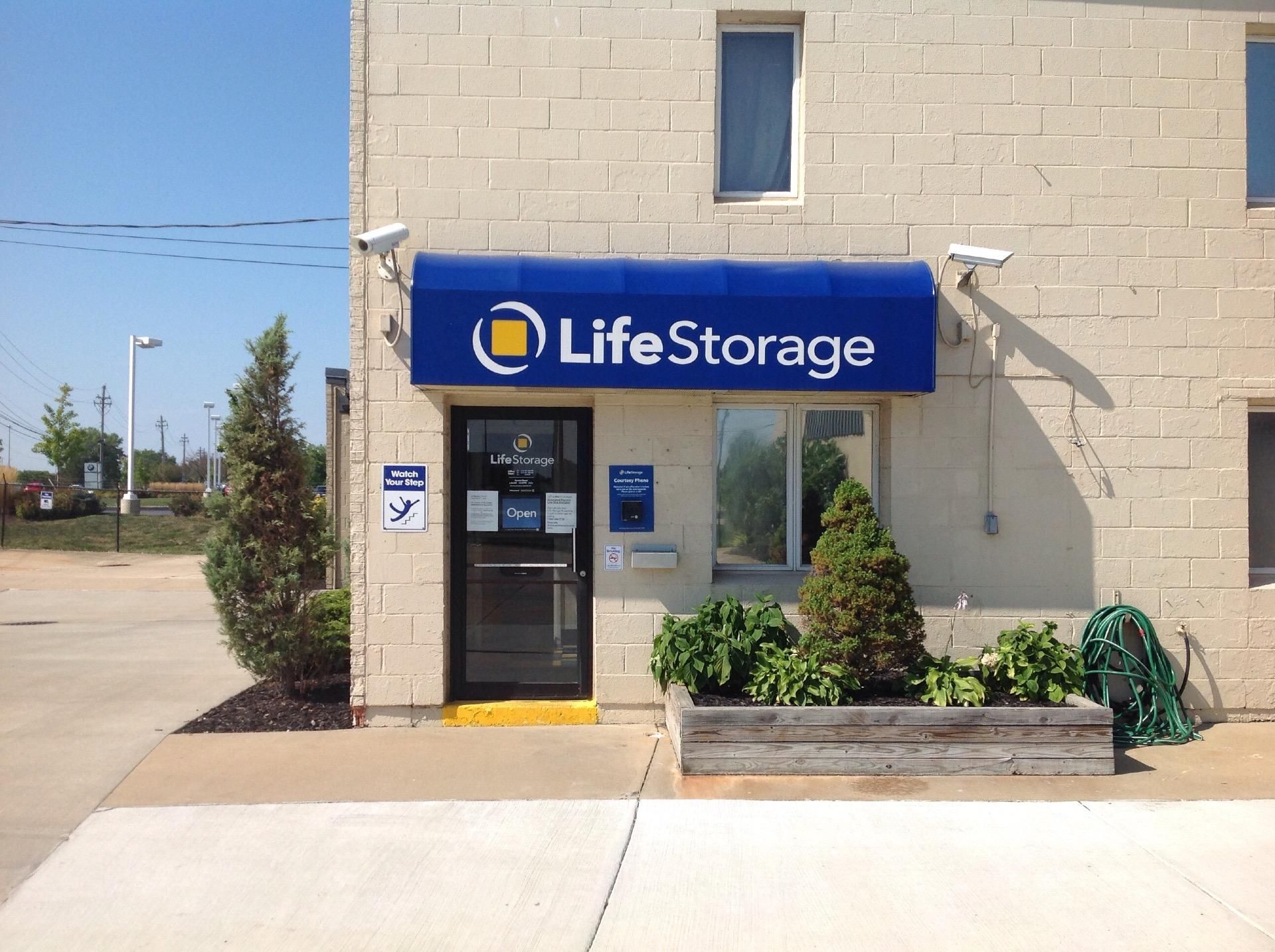 Extra Space Storage  24560 Sperry Dr in Westlake, OH
