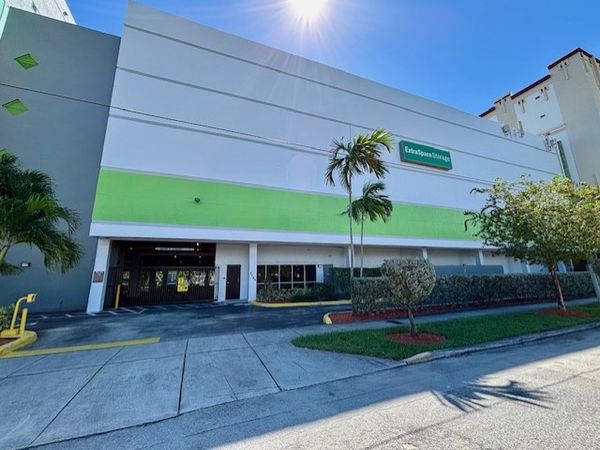 Extra Space Storage facility at 2450 SW 28th Ln - Miami, FL