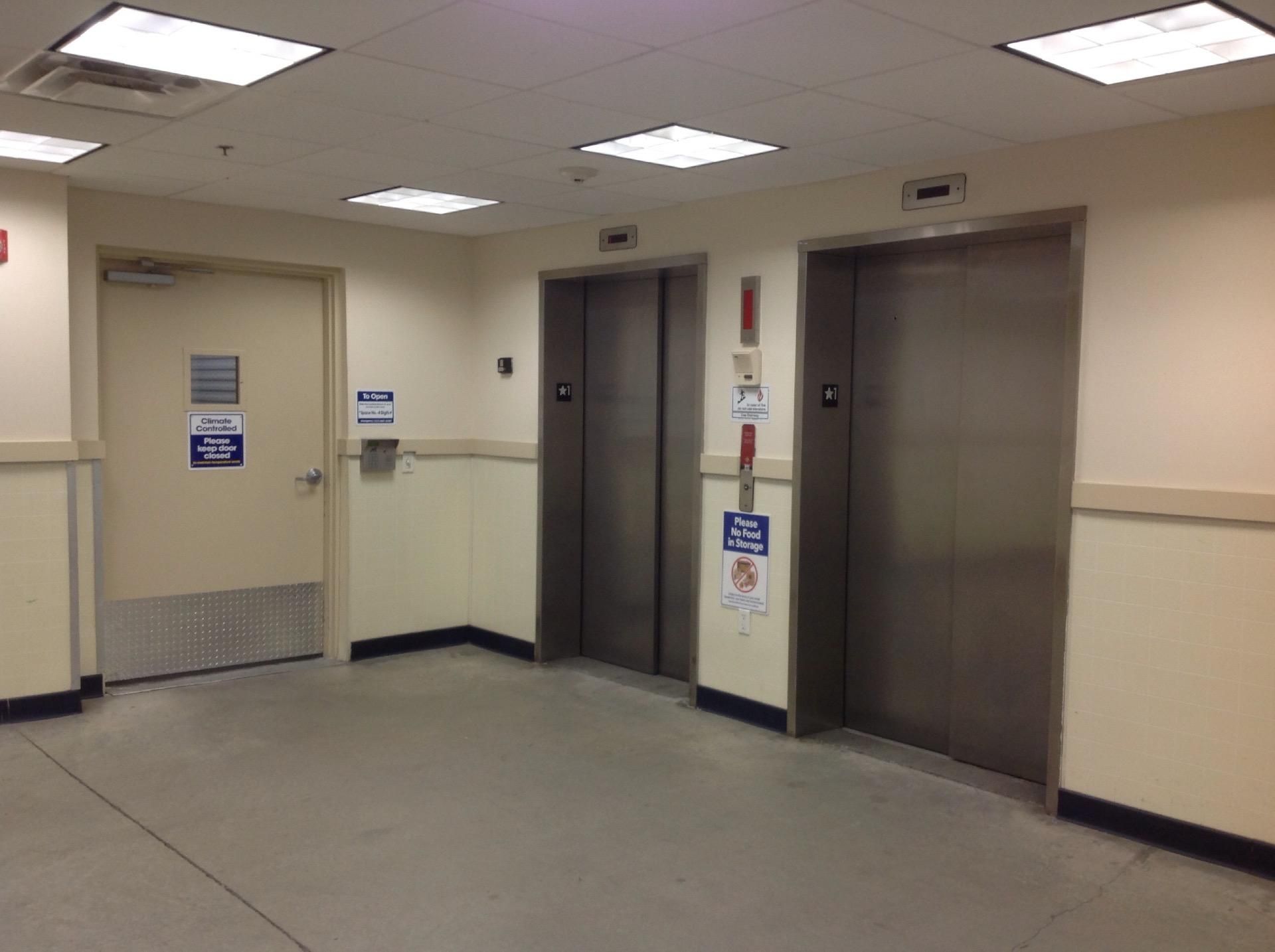 2×2 Self Storage Unit in Miami, FL 6820 SW 81st Ter Miami, Florida 2