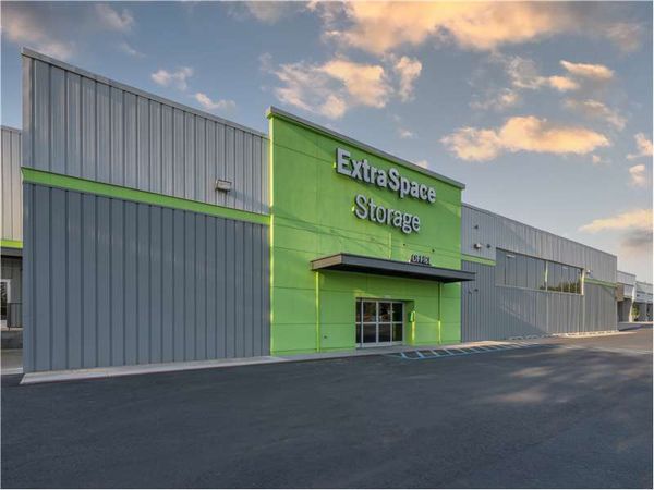 Extra Space Storage facility at 7615 N Division St - Spokane, WA