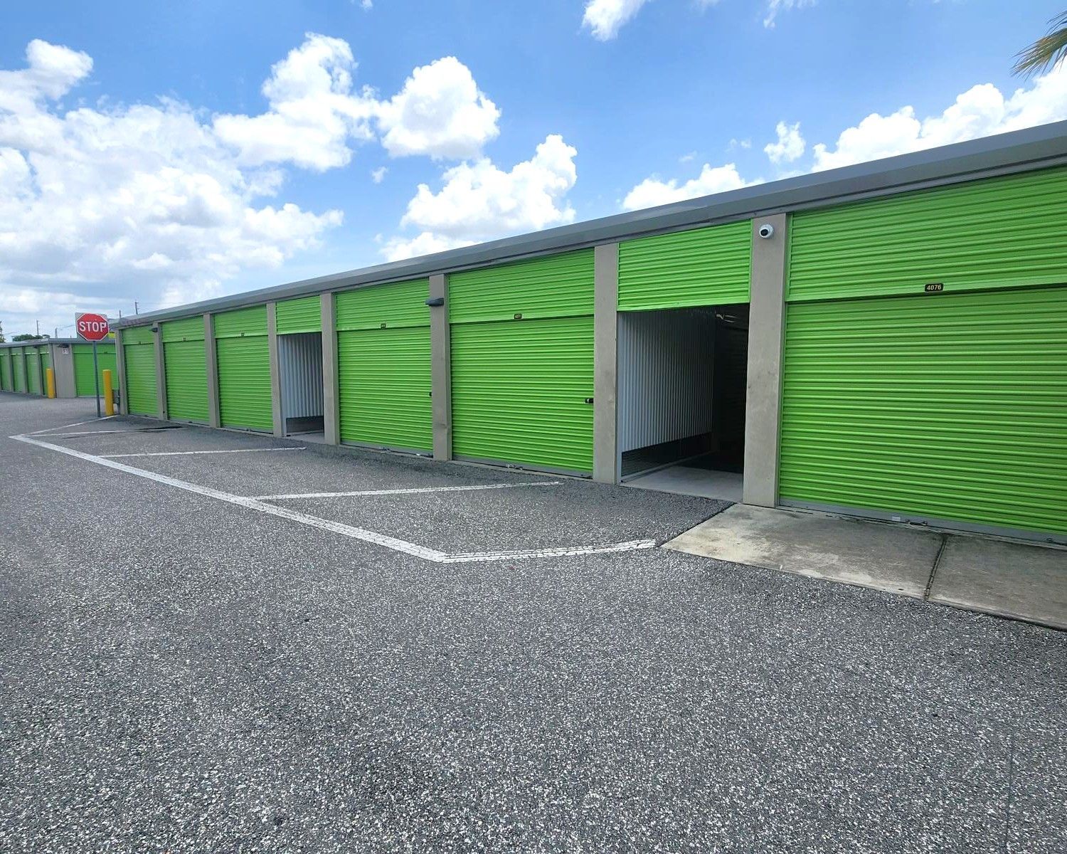 Extra Space Storage  4650 S Semoran Blvd in Orlando, FL