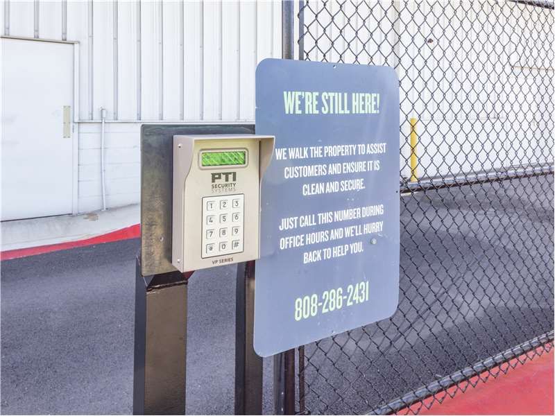4×4 Self Storage Unit in Pearl City, HI 98-710 Kuahao Pl Pearl City, Hawaii 2