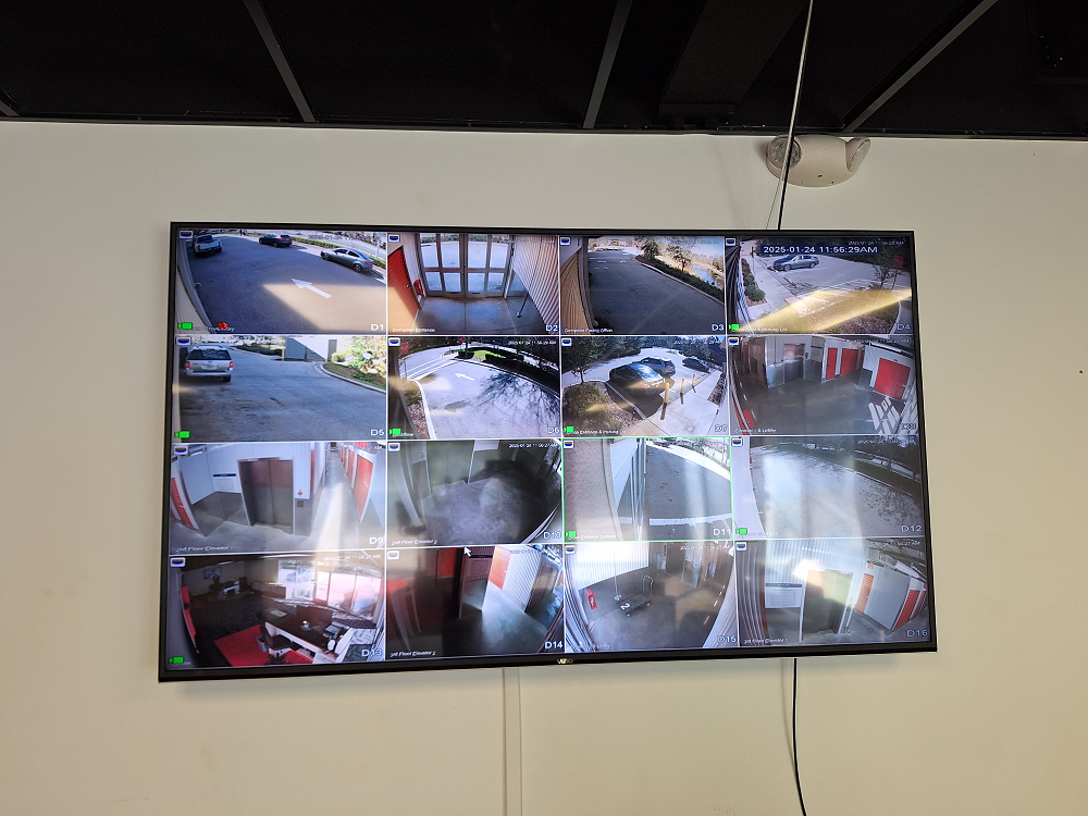 Extra Space Storage  9001 Eastmar Commons Blvd in Orlando, FL