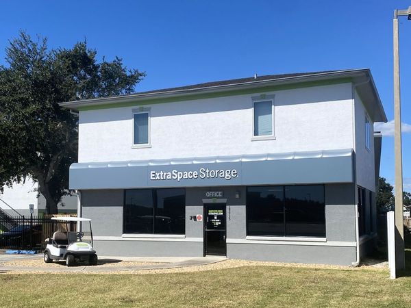 Extra Space Storage facility at 28925 State Road 54 - Wesley Chapel, FL