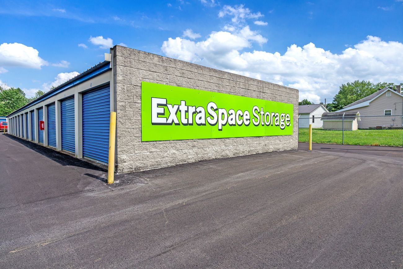 10×20 Garage in Princeton, IN 1028 E State St Princeton, Indiana