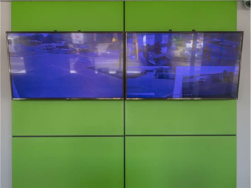 Extra Space Storage  5592 L B McLeod Rd in Orlando, FL