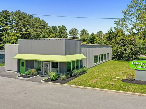 Extra Space Storage facility at 330 Old Oak St - Pembroke, MA