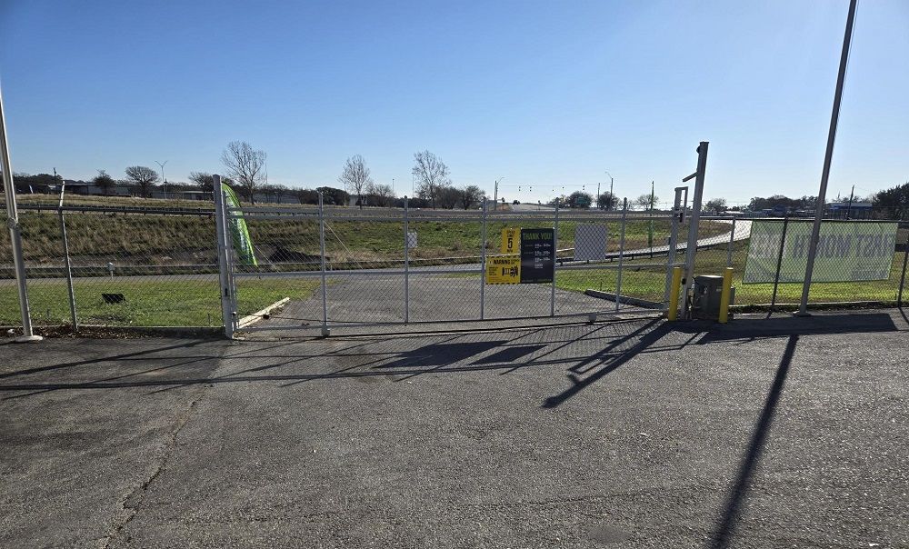 20×10 Self Storage Unit in Boerne, TX 39275 Interstate 10 W Boerne, Texas 2