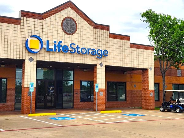 Life Storage facility on 3997 FM 1431 - Round Rock, TX