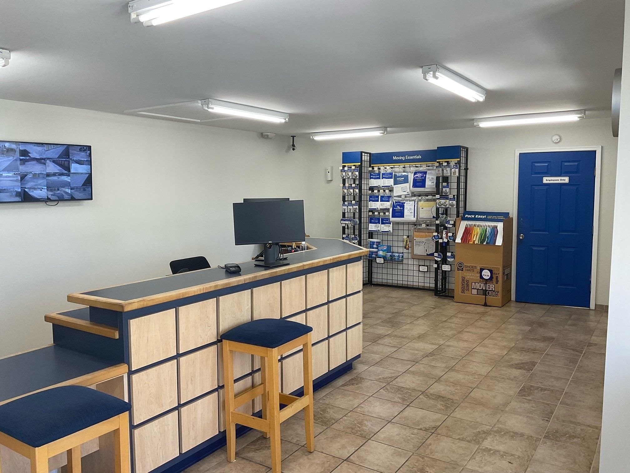 20×10 Garage in Montgomery, AL 2895 Vaughn Plaza Rd Montgomery, Alabama 3