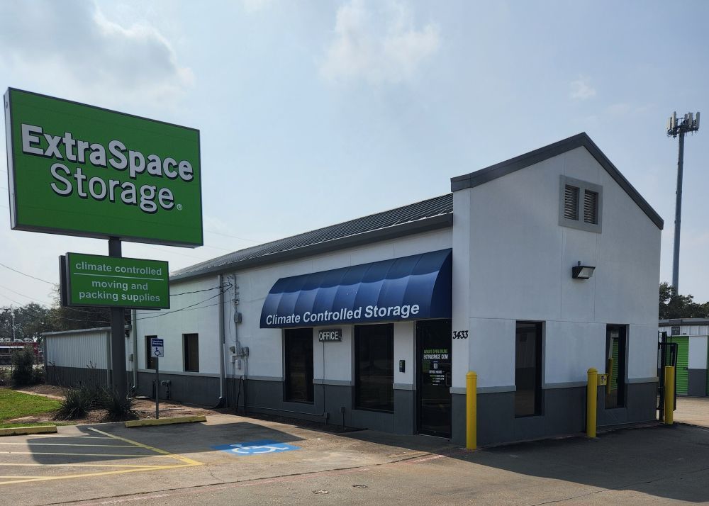 10×30 Parking Lot in Katy, TX 3433 Fry Rd Katy, Texas