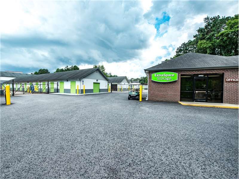 5 x 5 Self Storage Unit in Acworth, Georgia