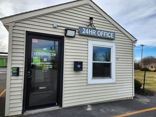 Extra Space Storage facility at 6523 Basile Rowe - East Syracuse, NY