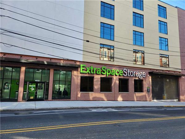 Extra Space Storage facility at 4022 Ridge Ave - Philadelphia, PA