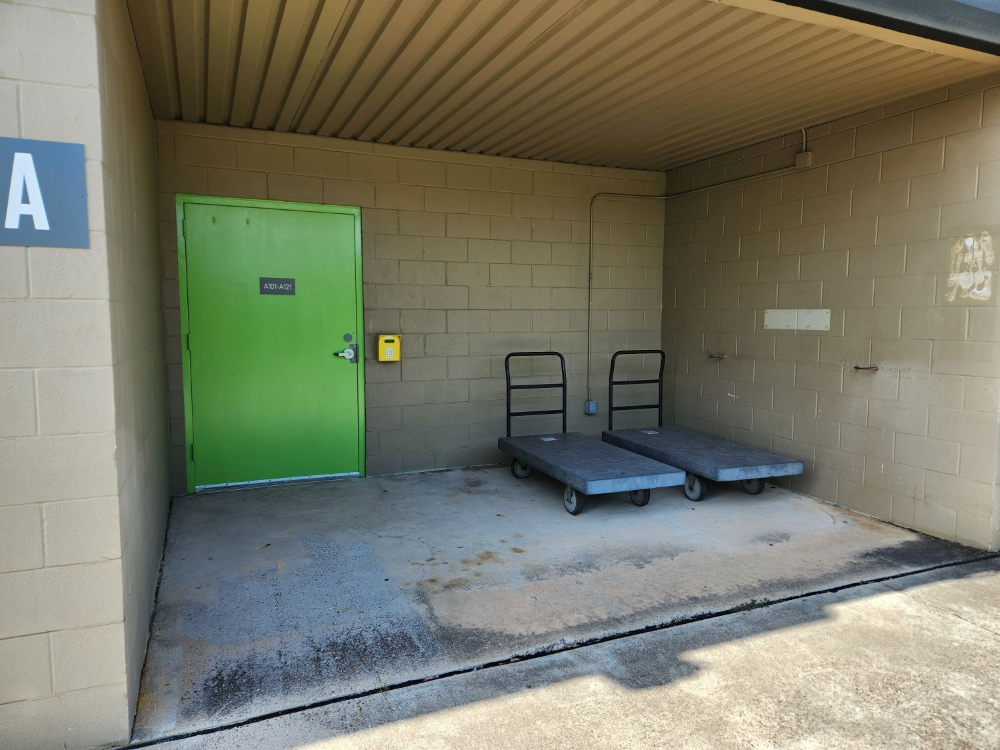 Extra Space Storage  3321 Center St in Deer Park, TX