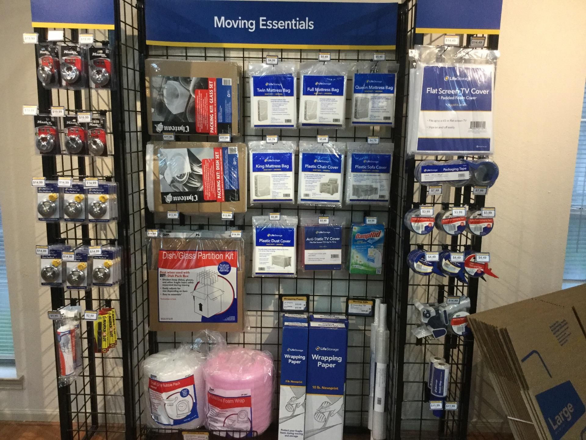 Extra Space Storage  14102 Bay Pointe Ct in Webster, TX