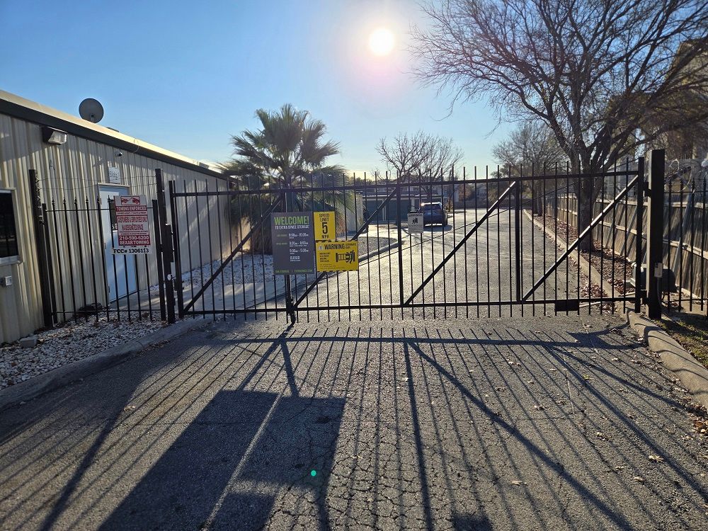 Extra Space Storage  8034 Culebra Rd in San Antonio, TX