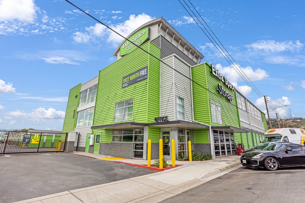 Extra Space Storage  477 Harbor Blvd in San Carlos, CA