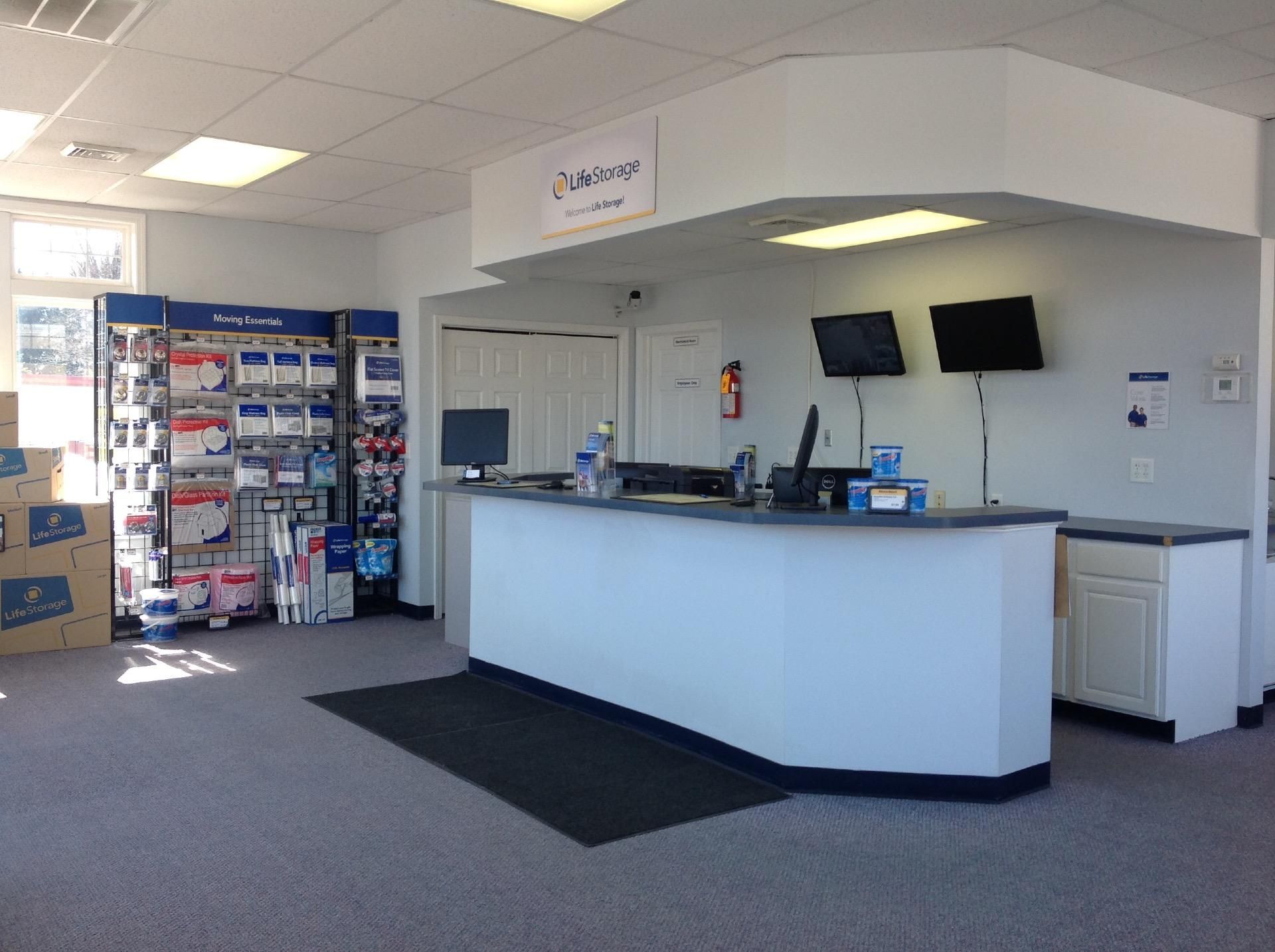 10×5 Self Storage Unit in Cicero, NY 5666 State Route 31 Cicero, New York 3