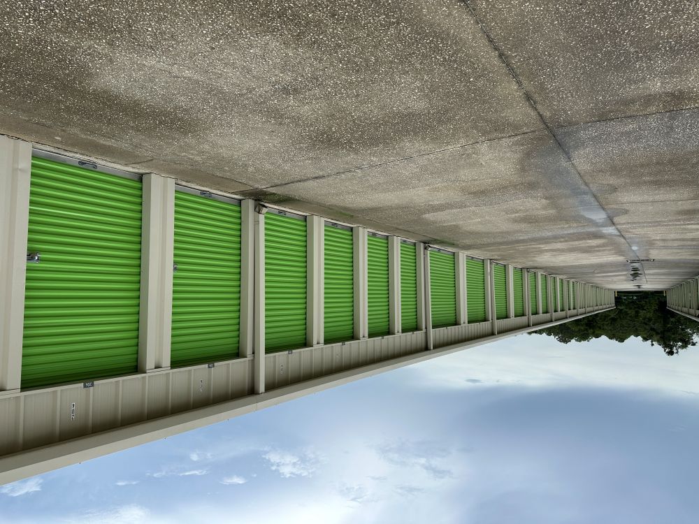 Extra Space Storage  4404 County Road 218 in Middleburg, FL