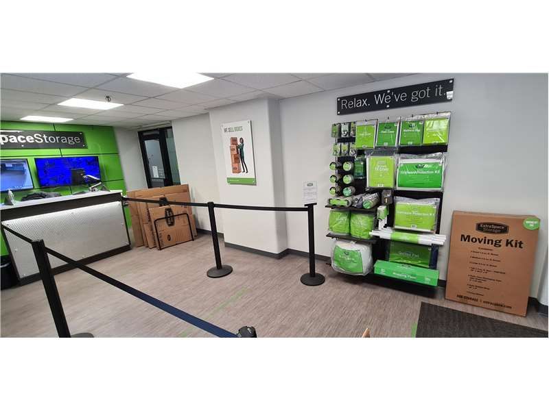 5×5 Self Storage Unit in Nashua, NH 1 Chestnut St Nashua, New Hampshire 3
