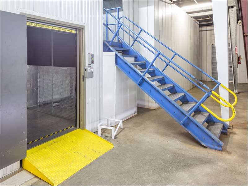 Extra Space Storage  98-710 Kuahao Pl in Pearl City, HI