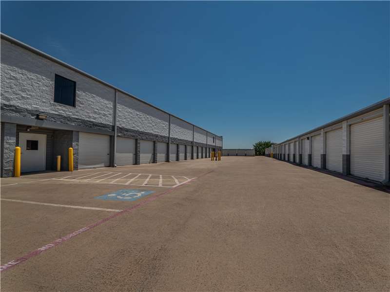 Extra Space Storage  2301 Story Rd W in Irving, TX