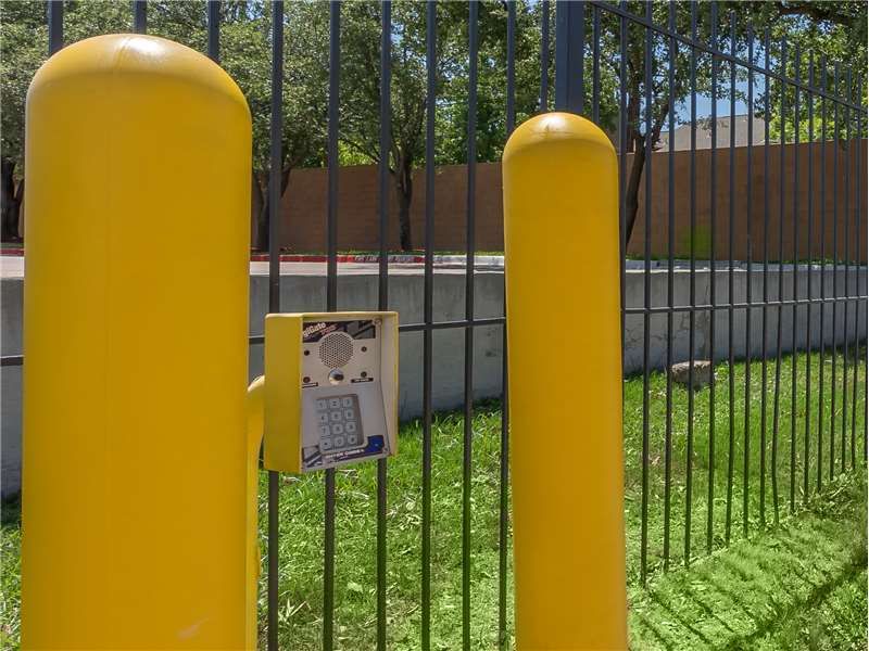 Extra Space Storage  1712 W Randol Mill Rd in Arlington, TX