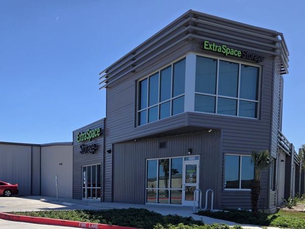 Extra Space Storage facility at 5680 Padre Island Hwy - Brownsville, TX
