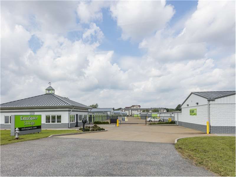 Extra Space Storage  520 W Williamsburg Rd in Sandston, VA