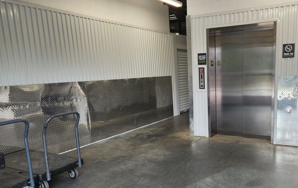 Extra Space Storage  401 Dunbar St in Greenville, SC