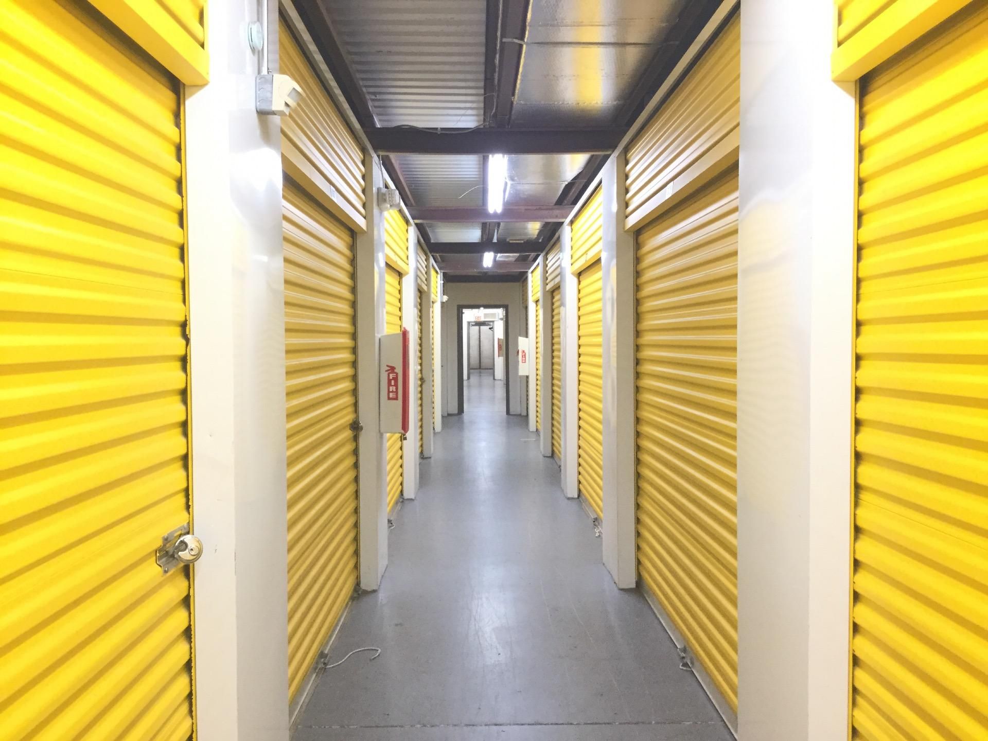 Extra Space Storage  1725 Roswell Rd in Marietta, GA