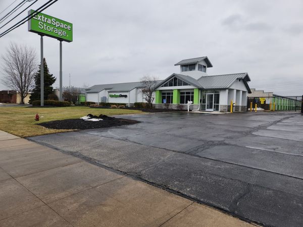 Extra Space Storage facility at 30100 Lakeland Blvd - Wickliffe, OH